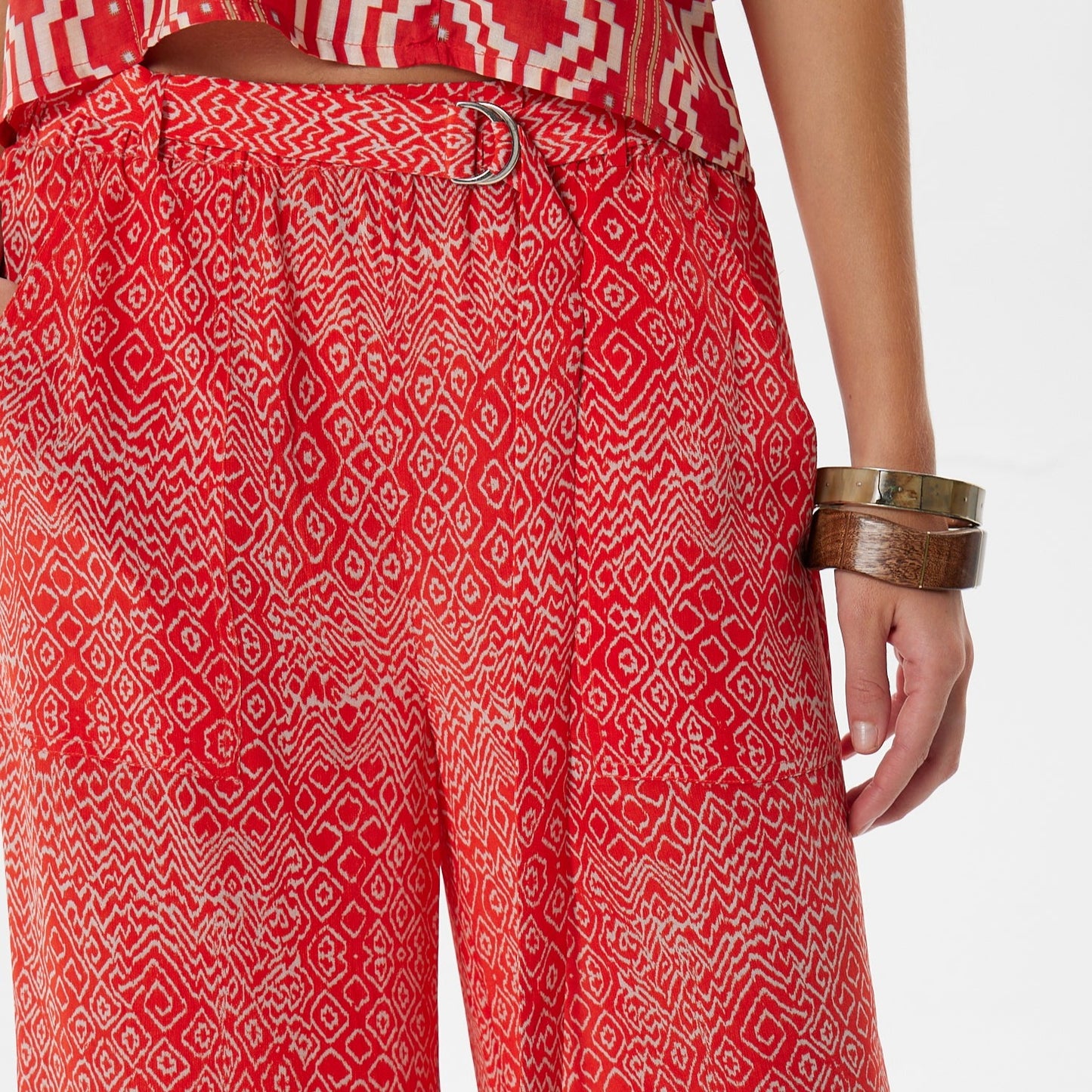 Moldes Margaux Pant in Coral Shibory