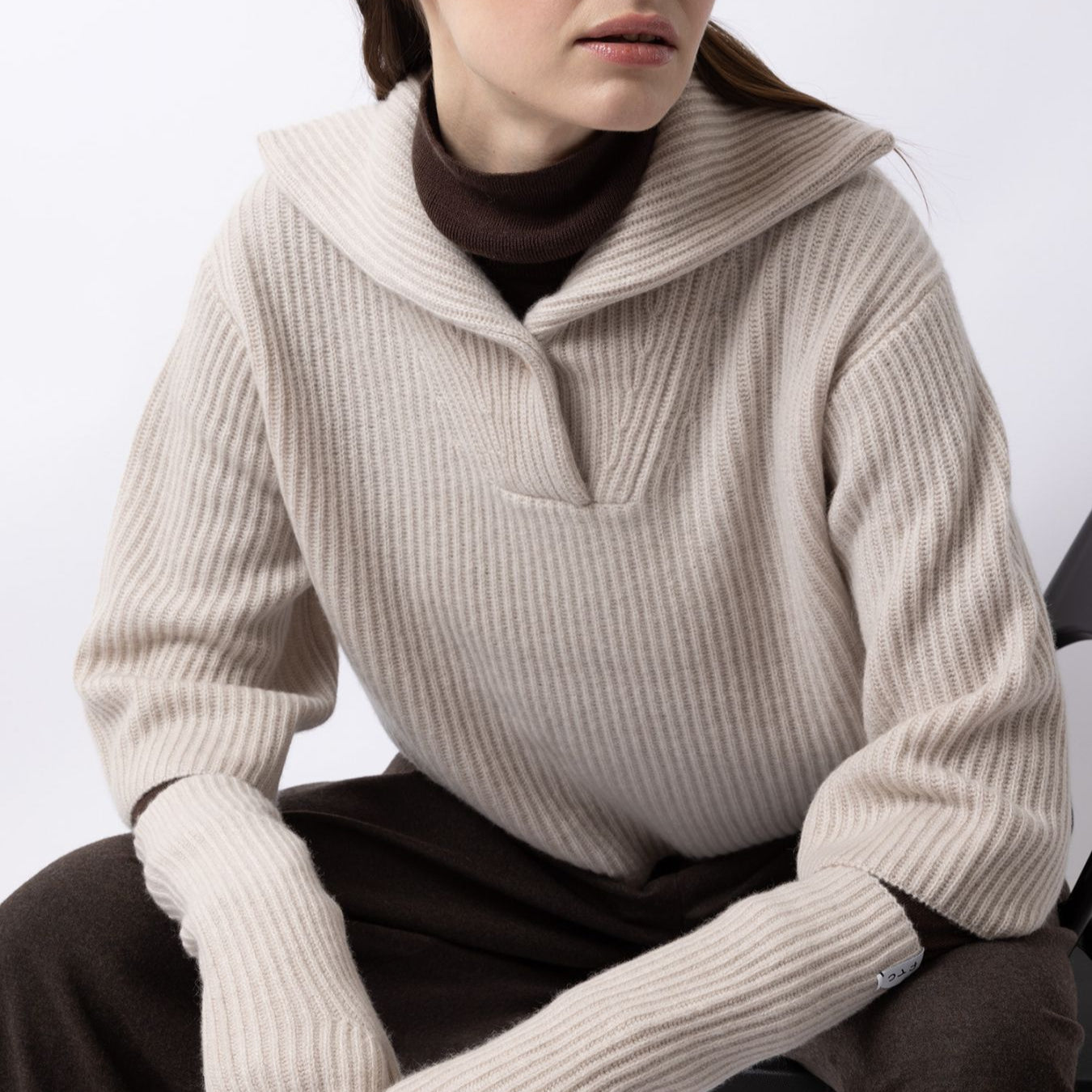 Ribbed Collared Pullover in Seed