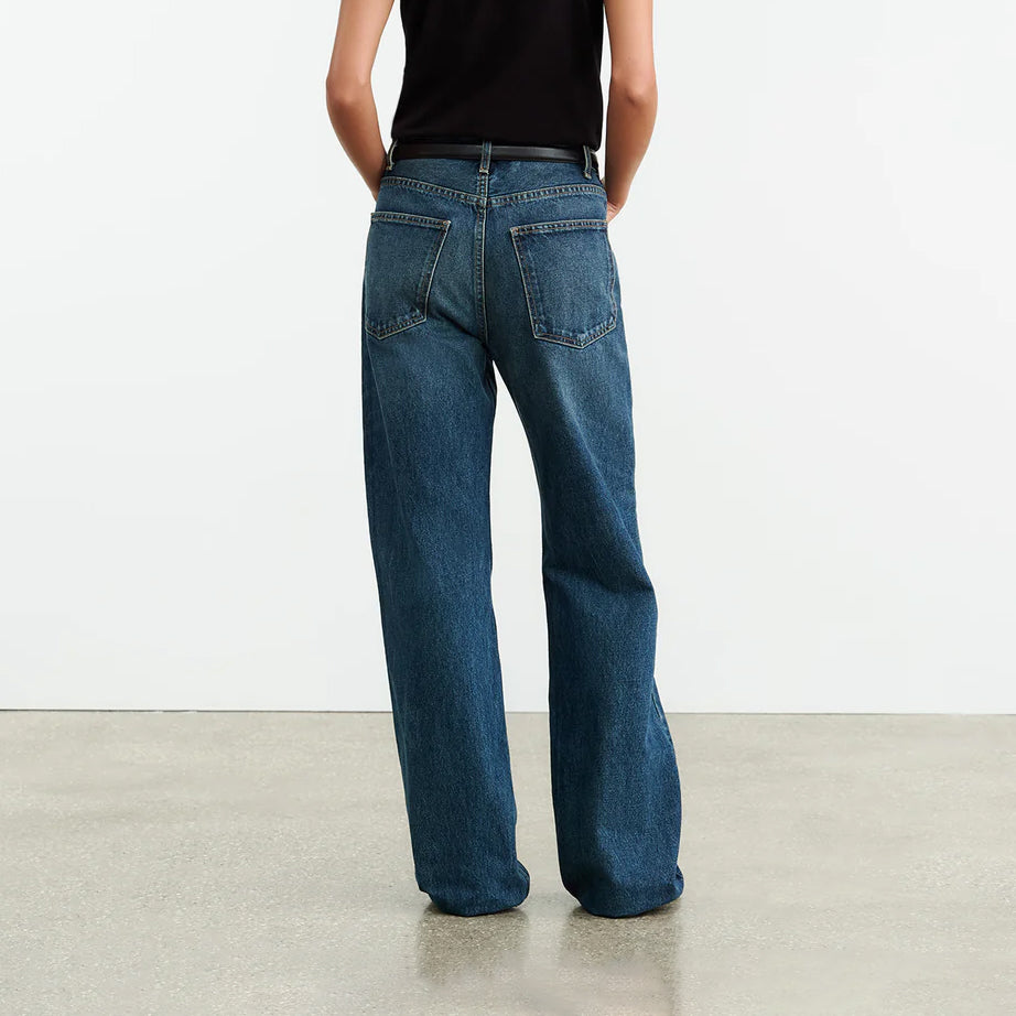 Mitchell Jean in Simon Wash