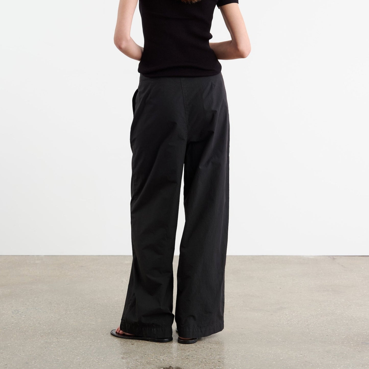 Kai Poplin Pant in Jet Black