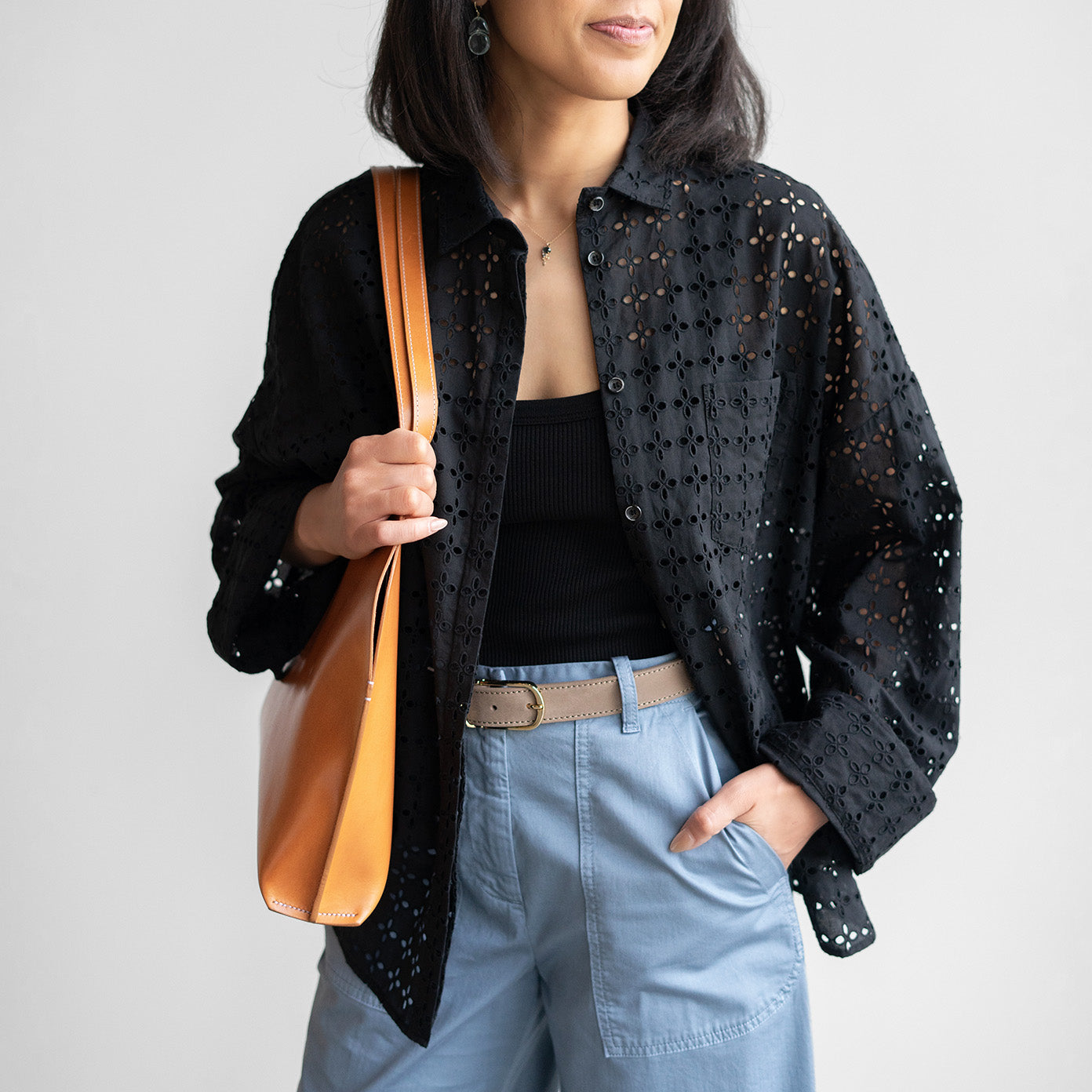 Amanda Eyelet Shirt in Nero