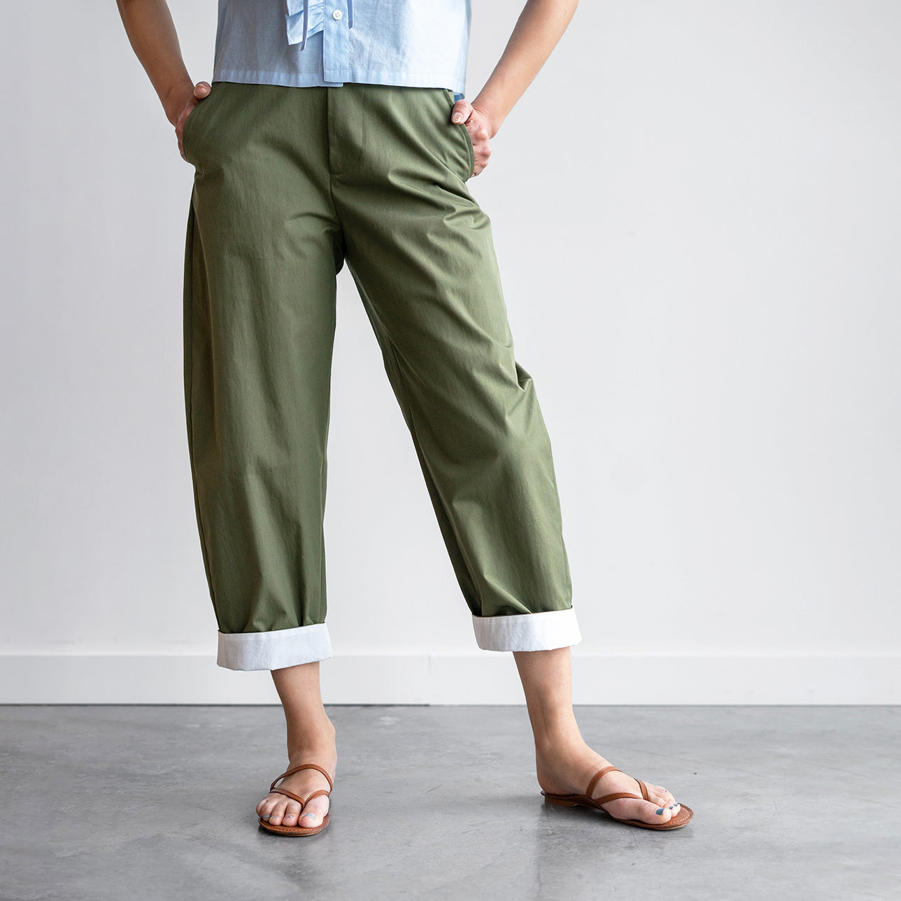 Molly Cuffed Trouser in Khaki Green