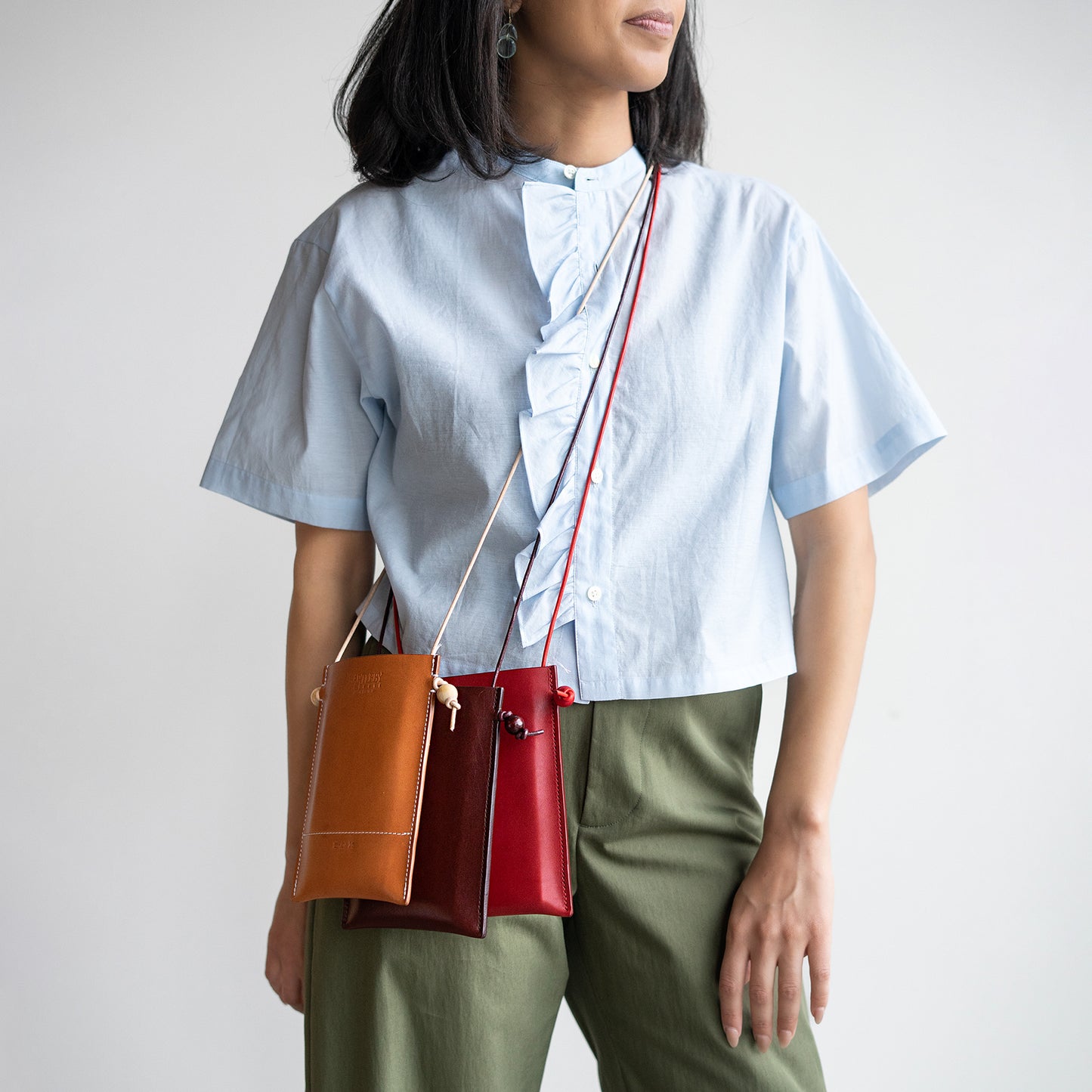 Porto Phone Sling in Saddle