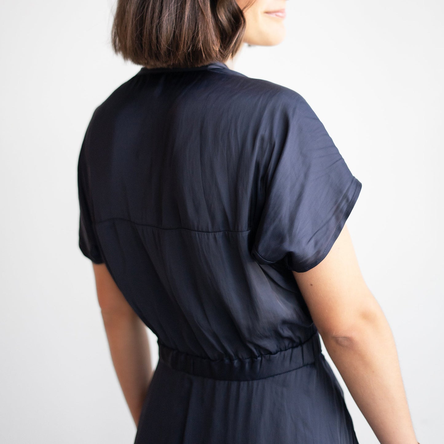 Maki Wave Dress in Navy