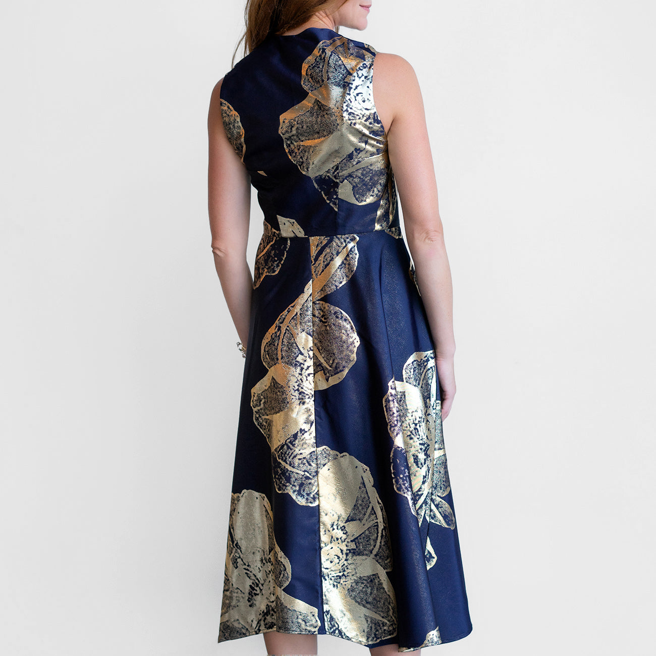 Sleeveless Wave Dress in Ink & Gold