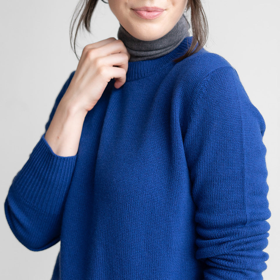 Crew Pullover in Atlantic Blue