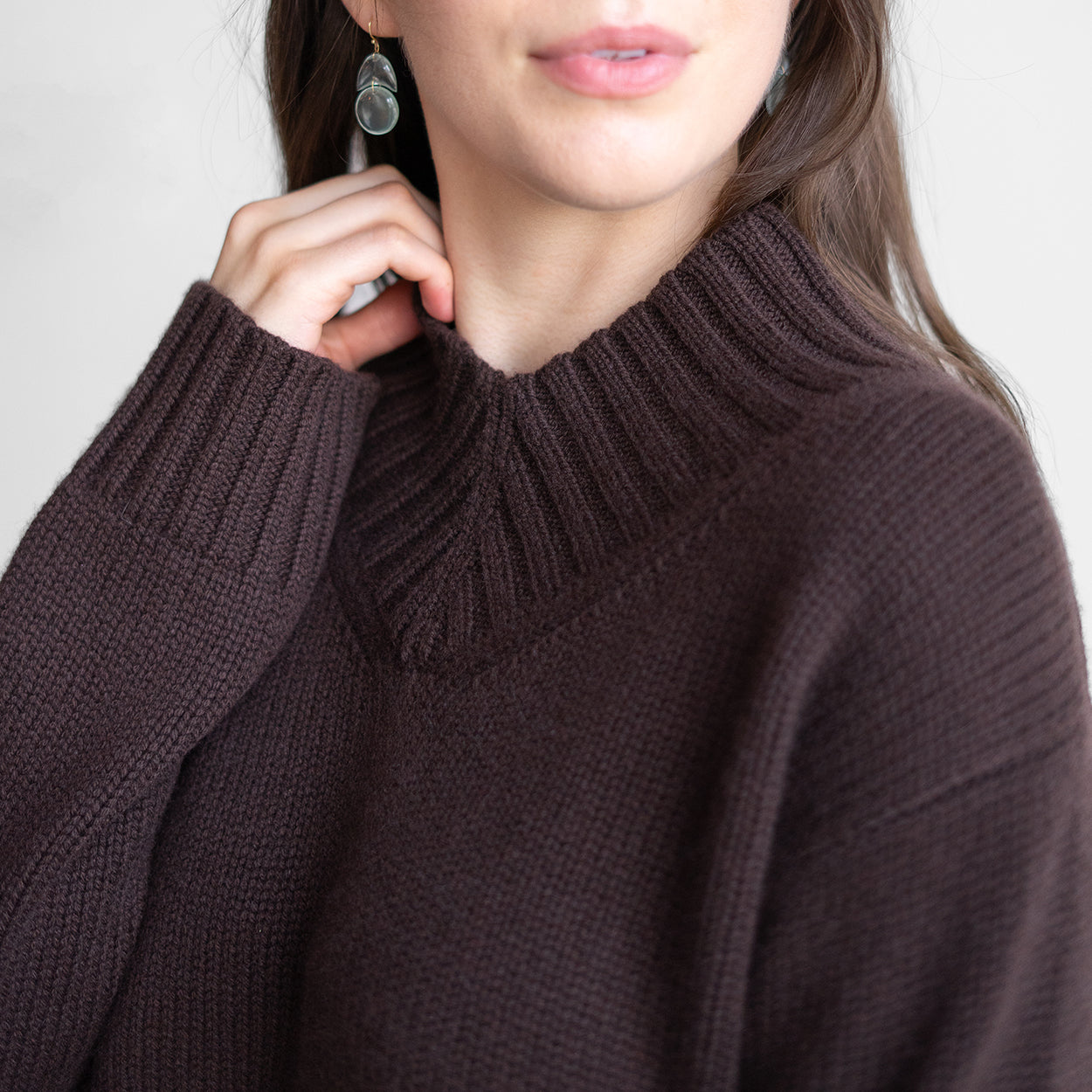Vee Sweater in Ebony Brown