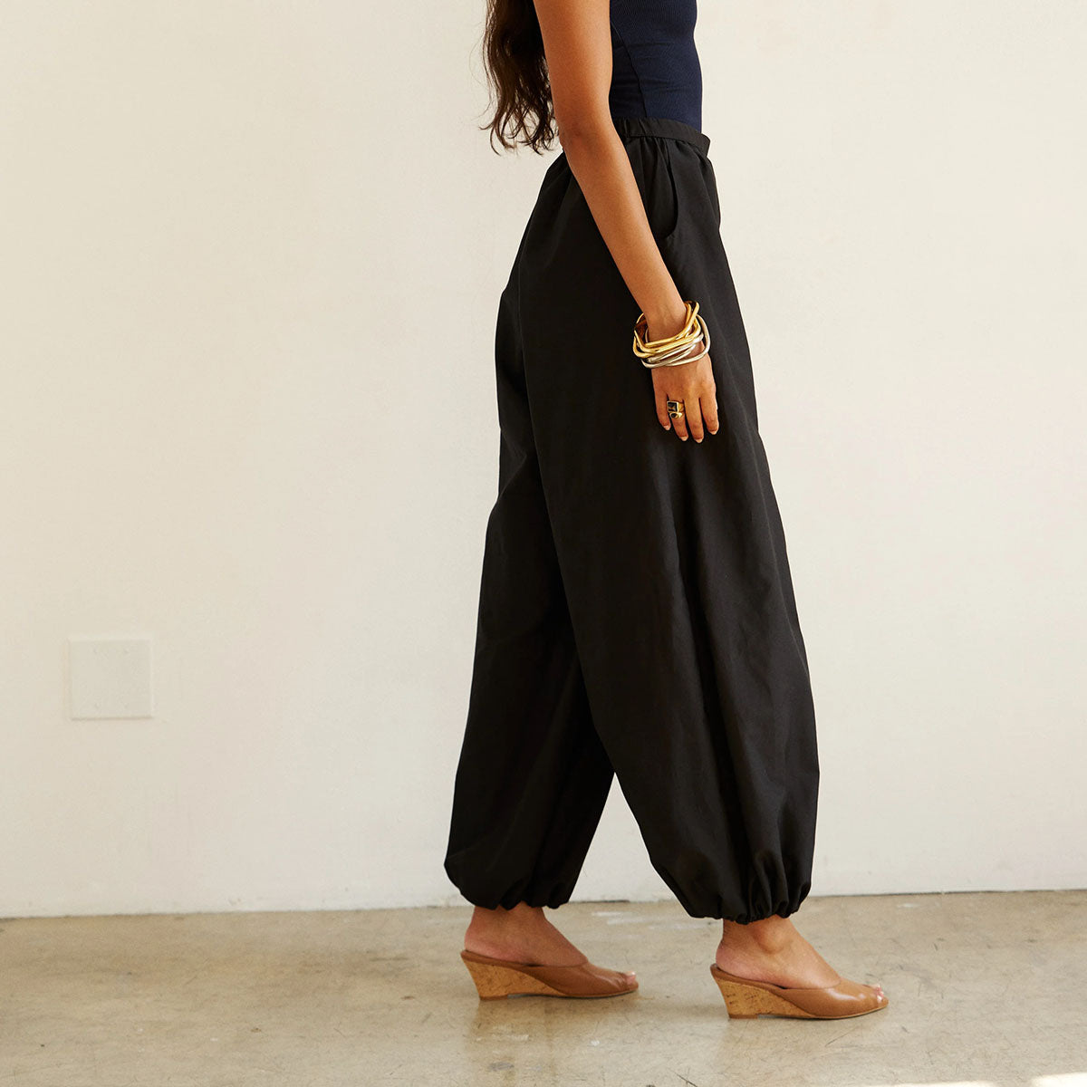 The Balloon Pant in Black