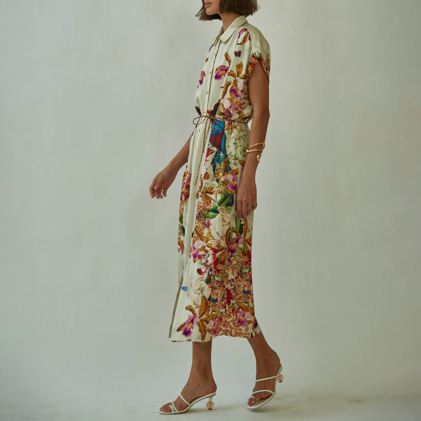 Valerie Kaftan in White Divine Birds