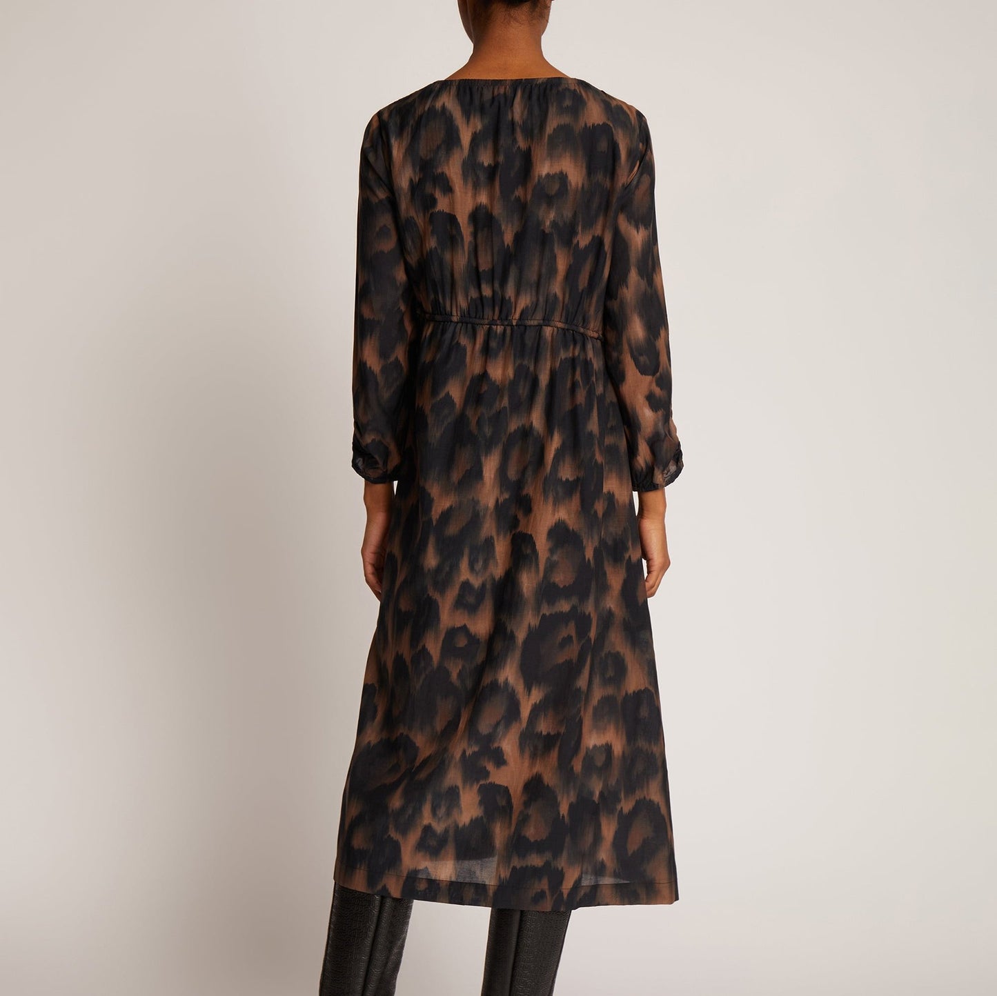 Tynna Print Midi Dress in Brown