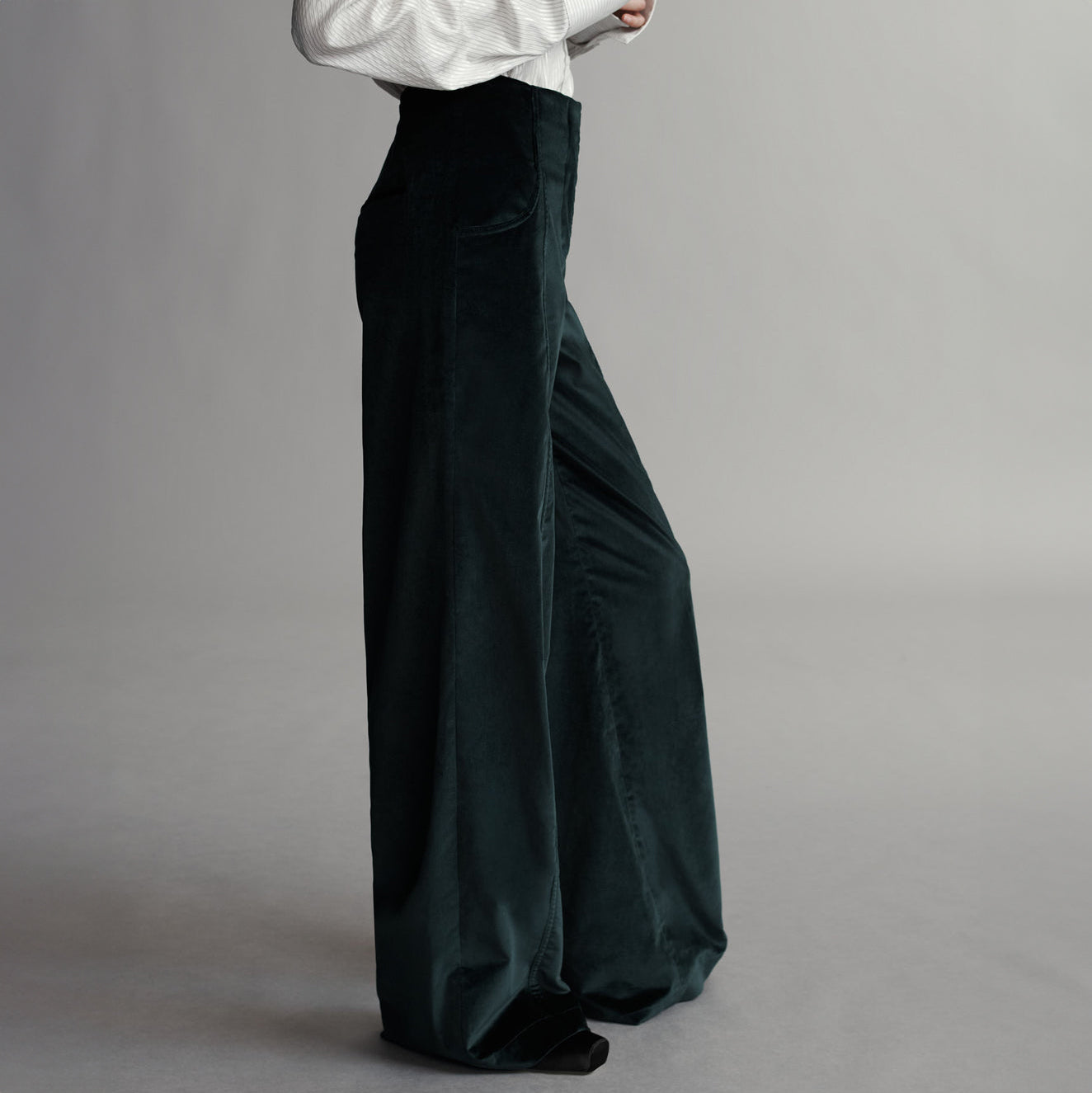 Demie Cotton Velvet Pant in Forest