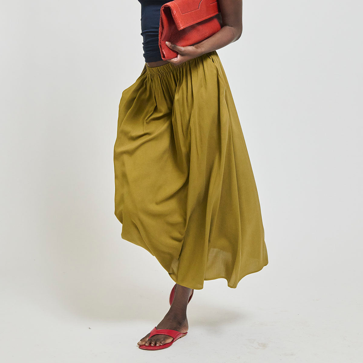 The Midi Swing Skirt in Avo