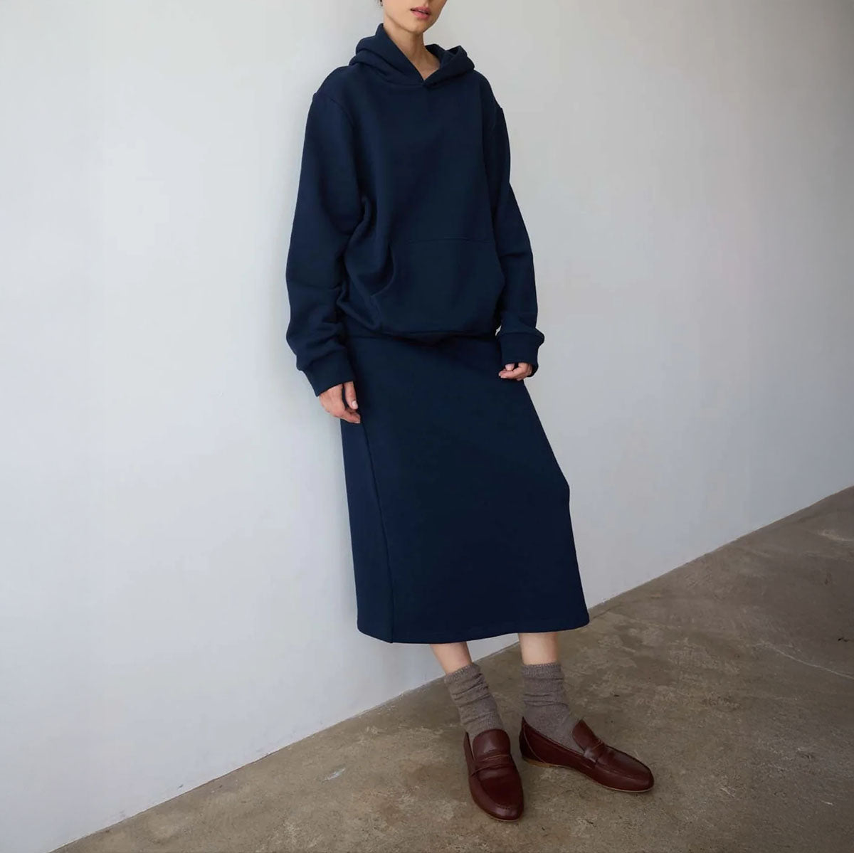 Pullover Hoodie in Navy