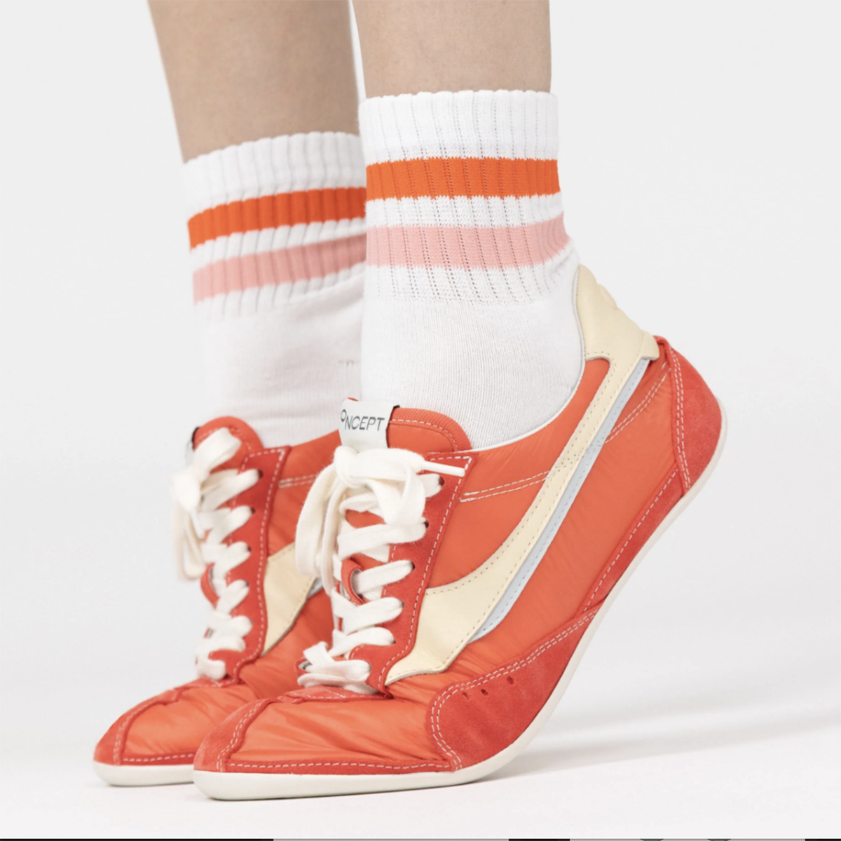 Temple Sneaker in Grenadine