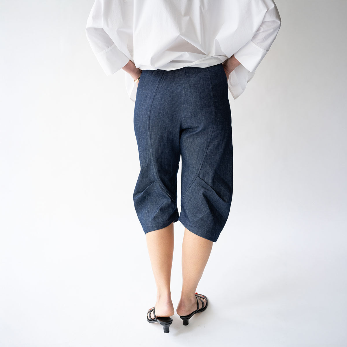 Beetle Short in Indigo