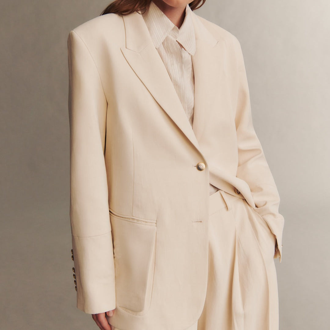 Sweet Pea Blazer in Bone