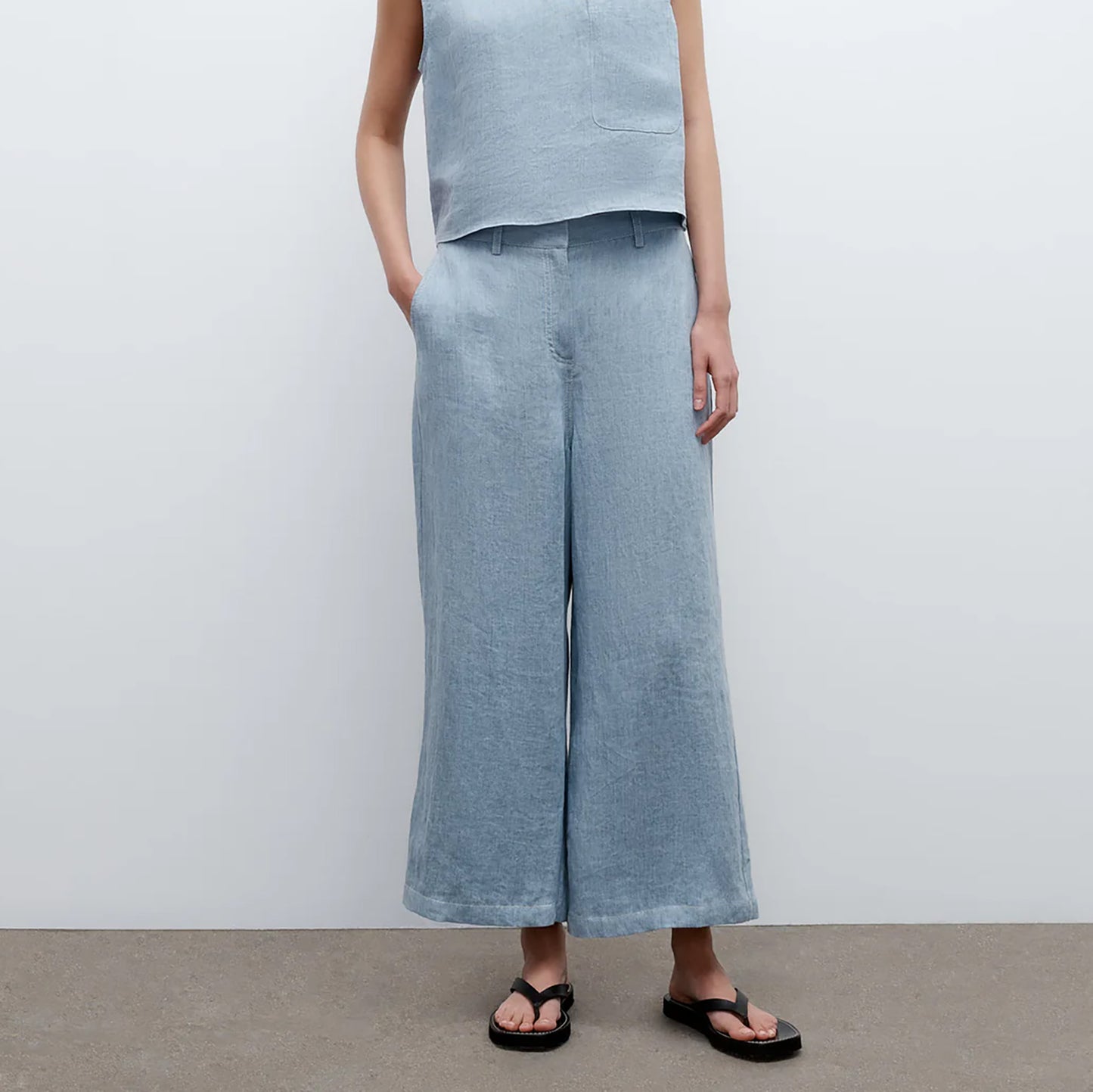 Cropped Howard Pant in Light Indigo
