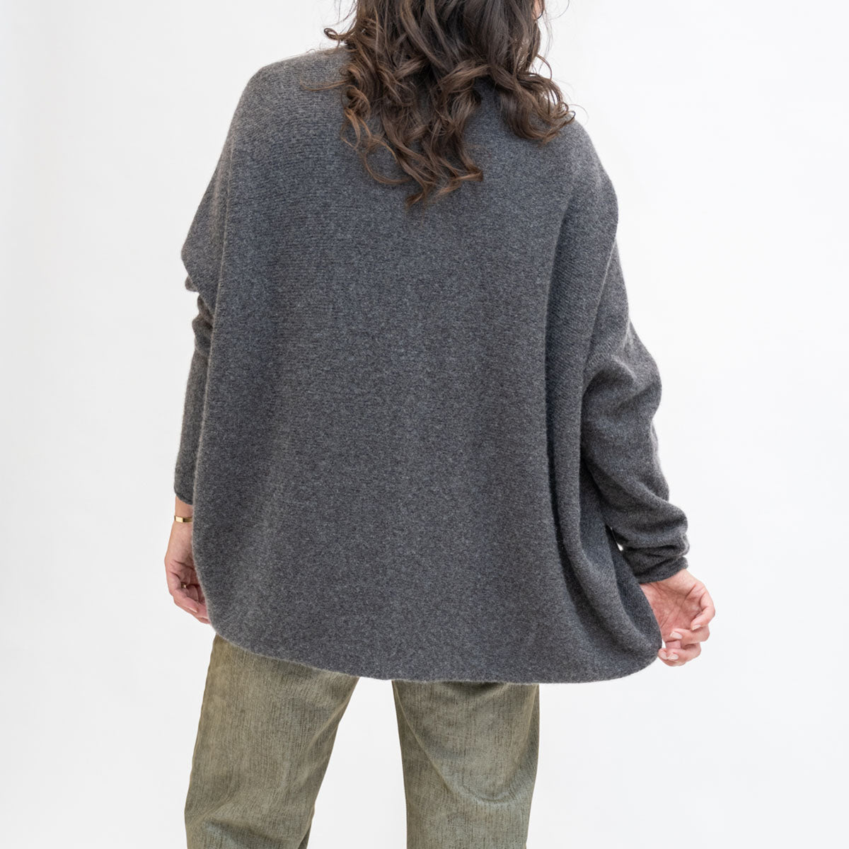 Horizontal Cardigan in Blackened