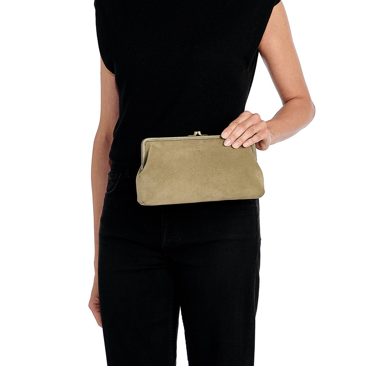 Classic Clutch in Bamboo