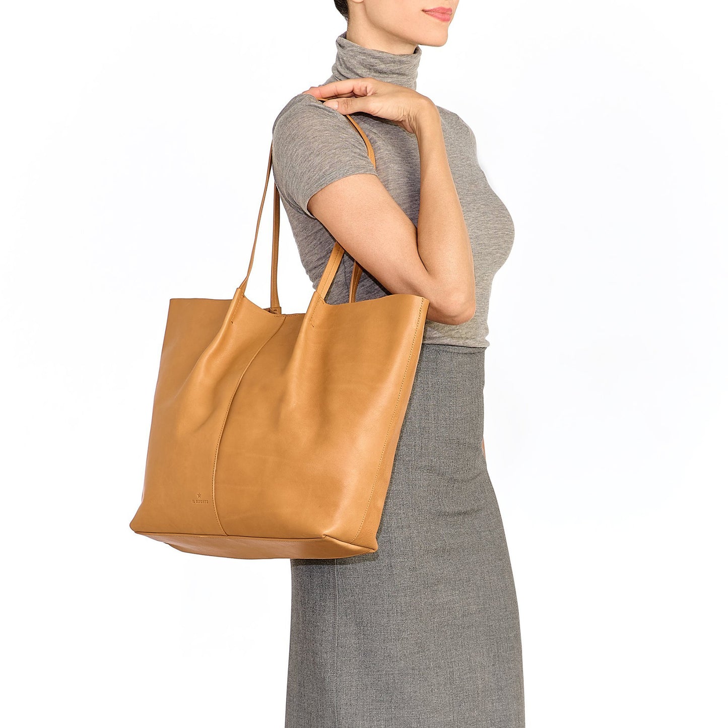 Nina Leather Tote in Natural