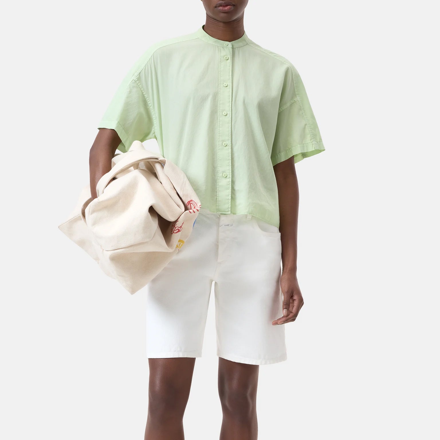 Relaxed Short Sleeve Shirt in Bud Green
