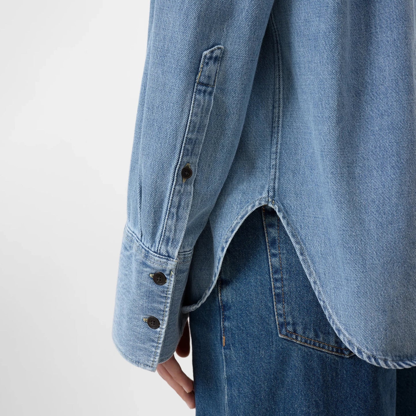 Scarf Shirt in Light Blue Denim