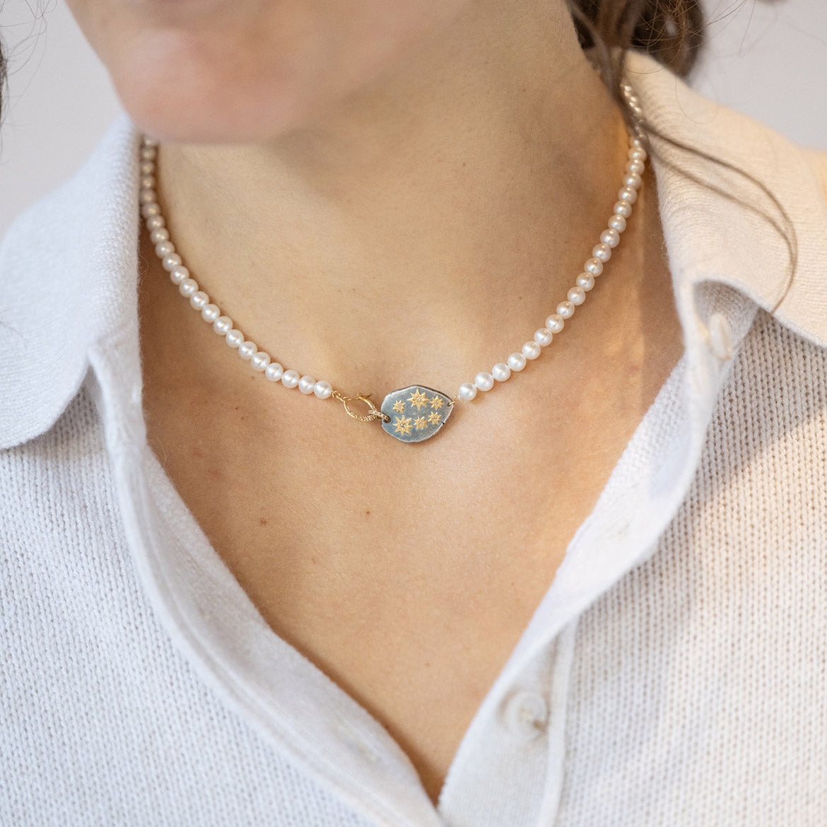 Hung Pearl Necklace with Star Pendant