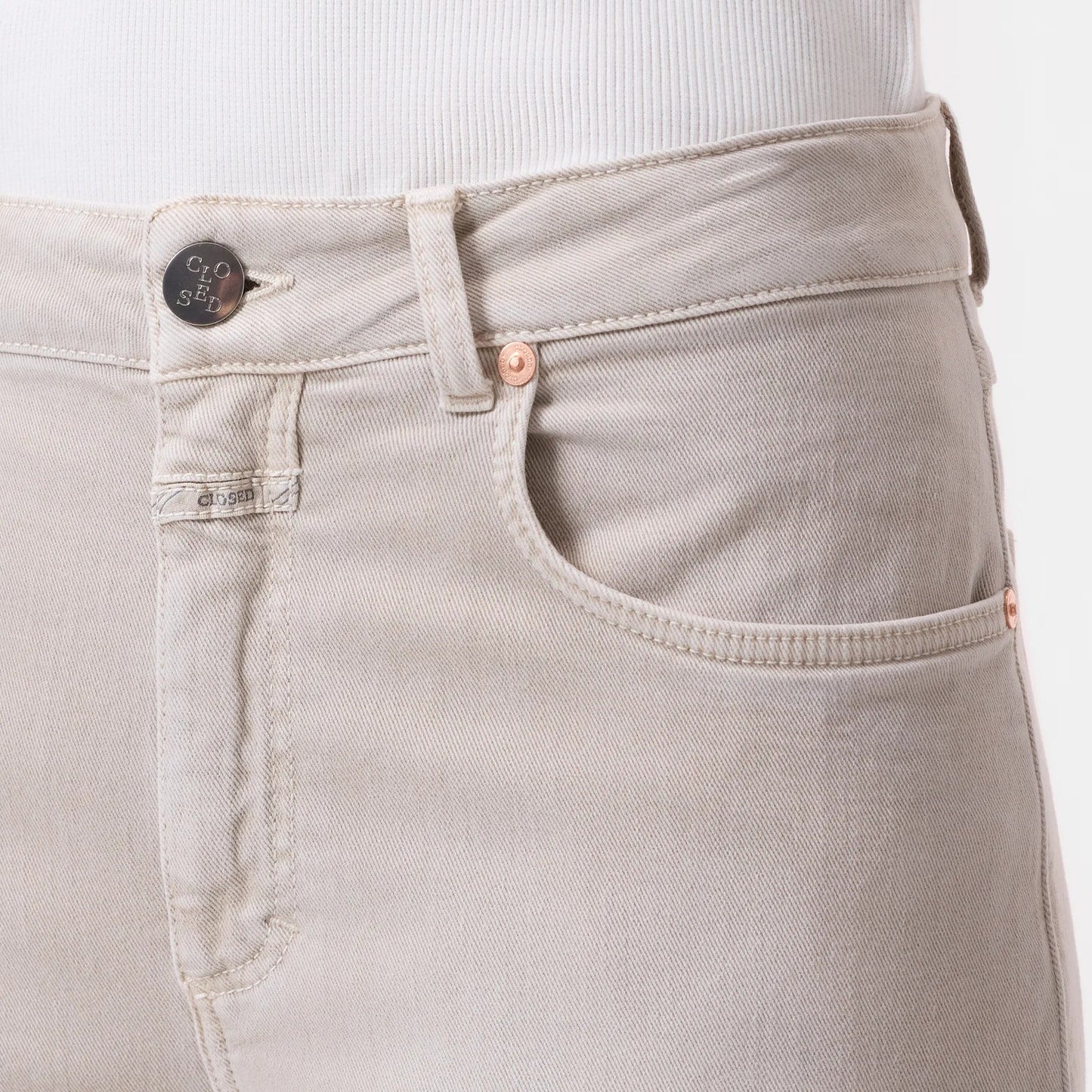 Lyna Wide Leg Jean in Soft Beige
