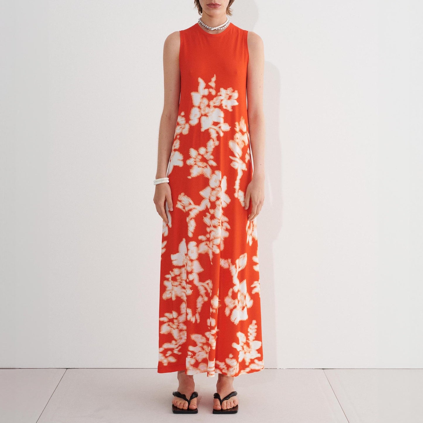 Dalmanu Dress in Fire White Amaryllis