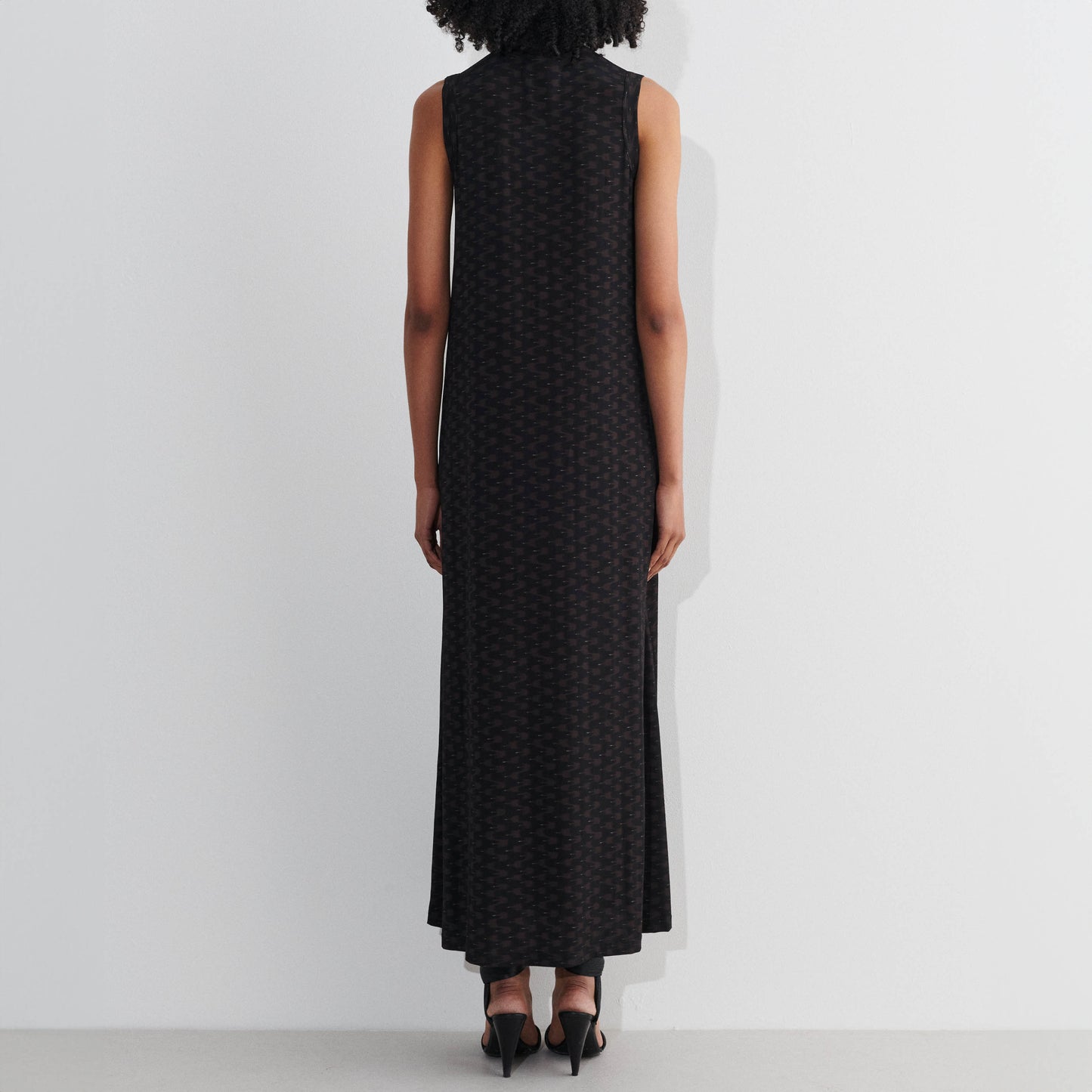 Dawa Jersey Dress in Dark Brown Wavelet