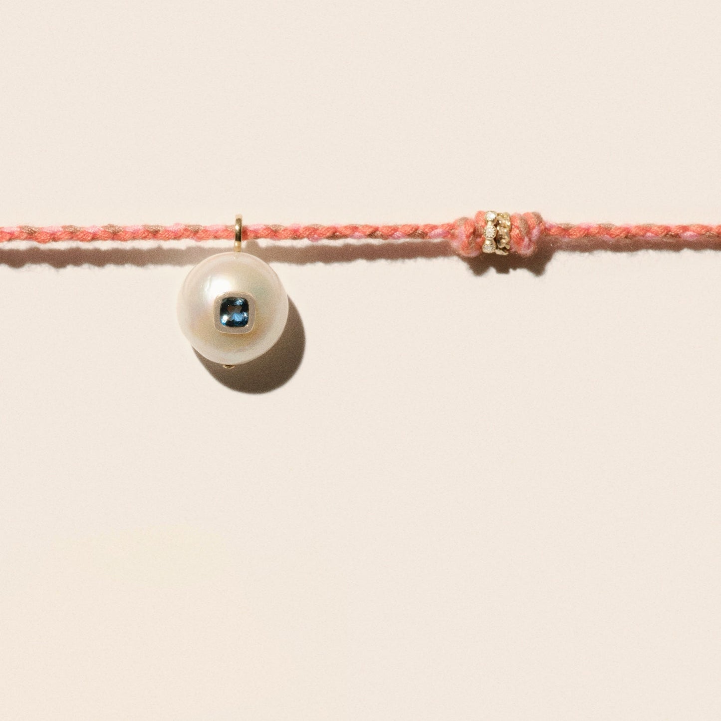 Eddie Necklace with Topaz