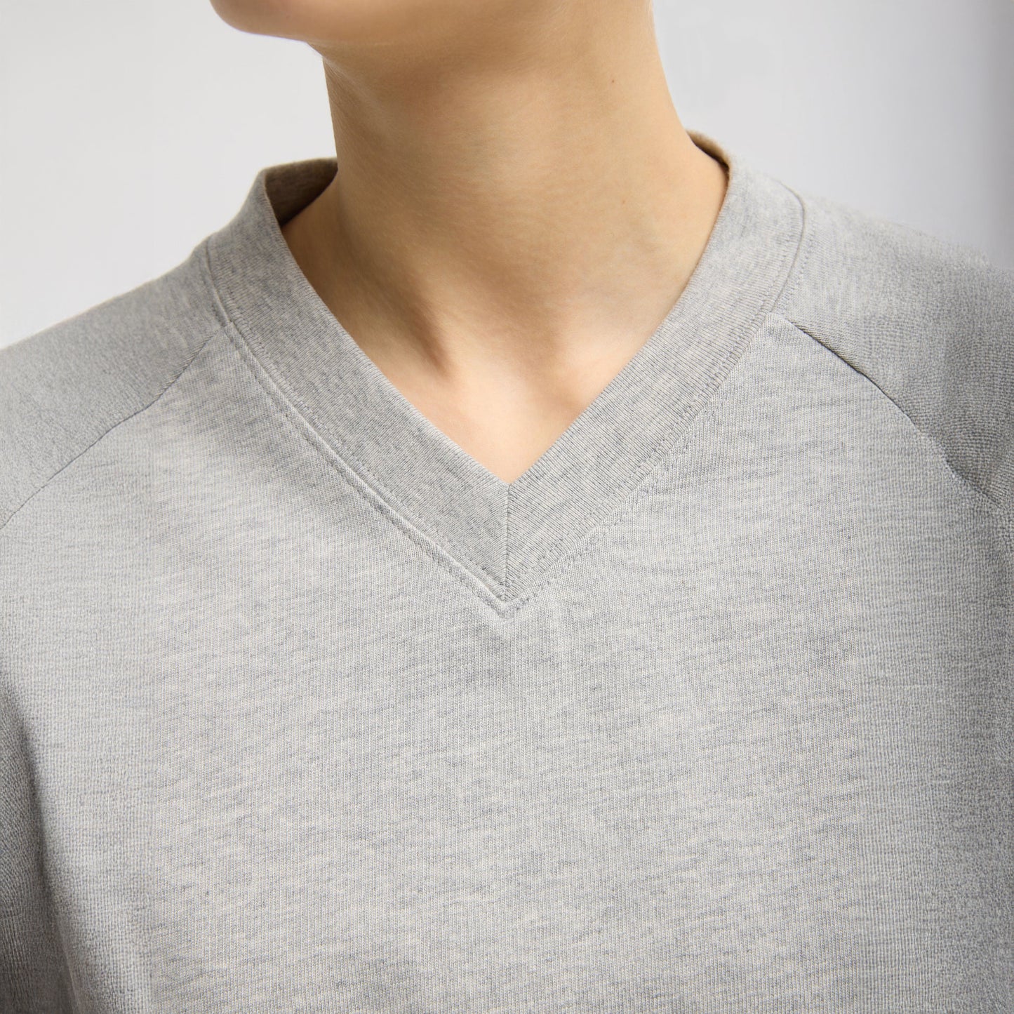 Perfect T Sweatshirt in Heather Grey