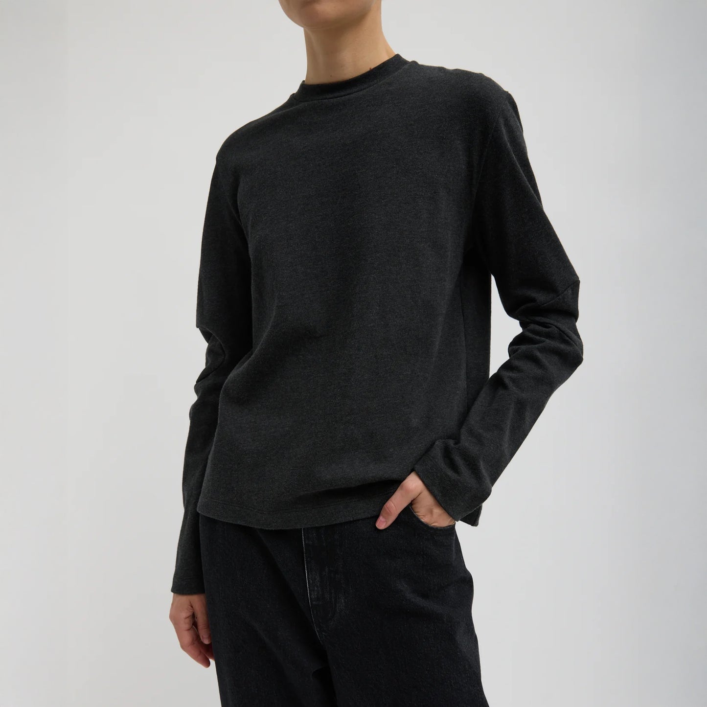 Perfect Gusset Tee in Charcoal Grey