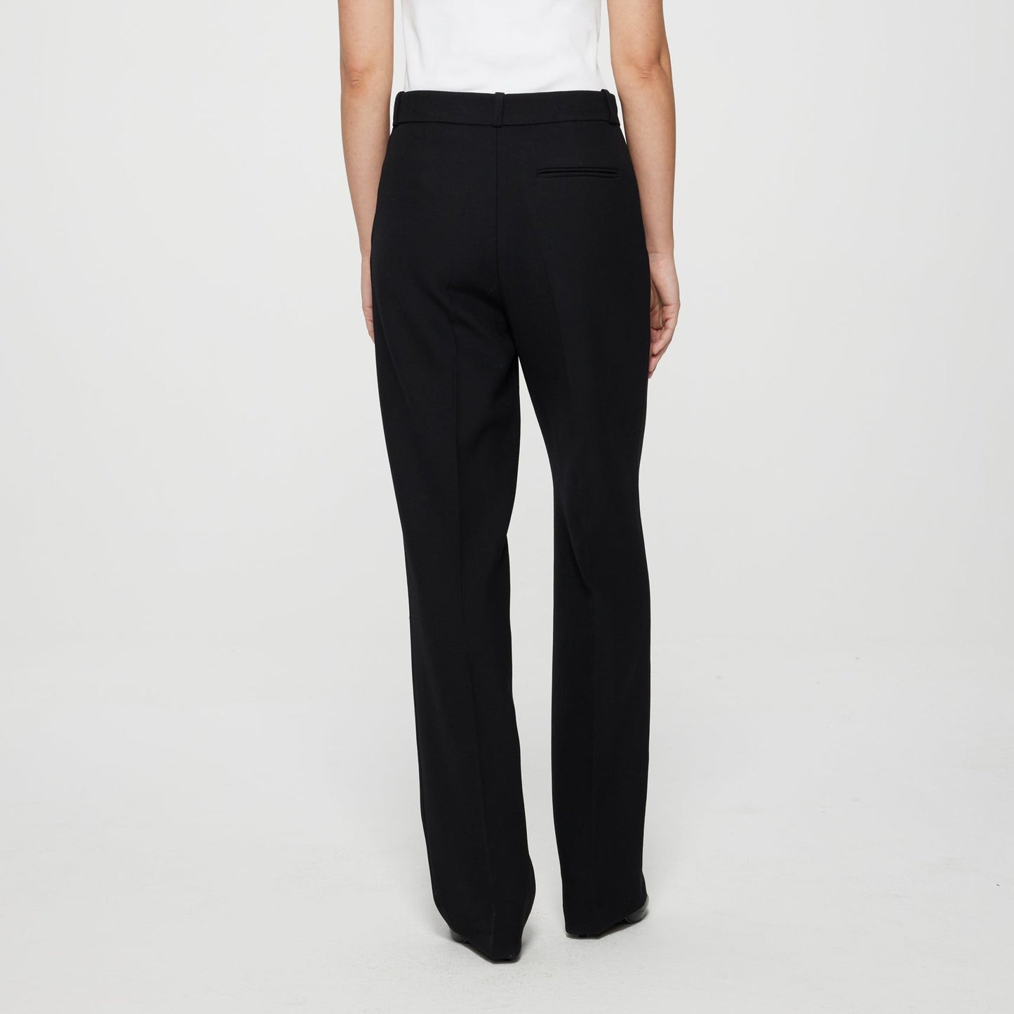 Straight Leg Trouser in Black