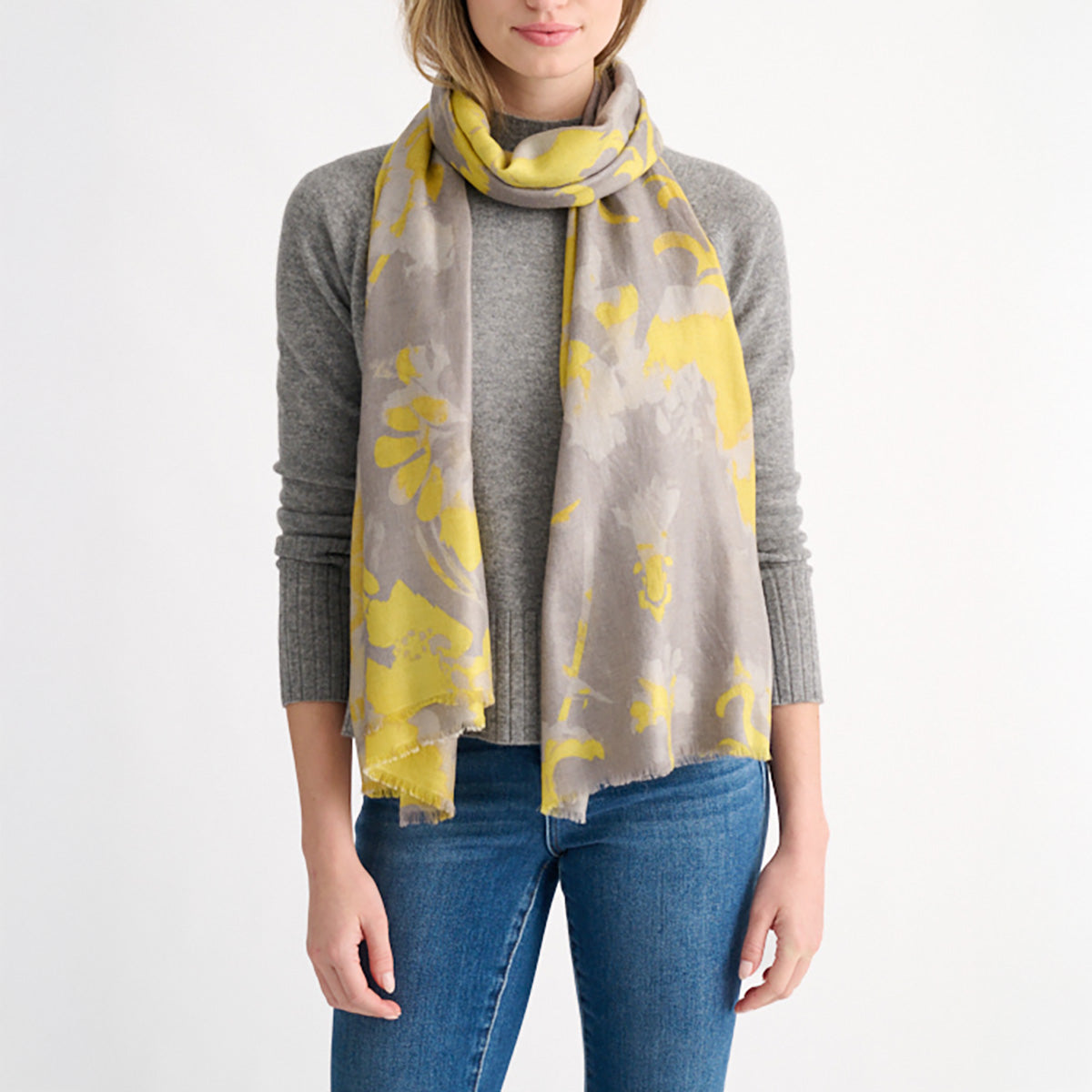 Tapestry Print Scarf in Citrine