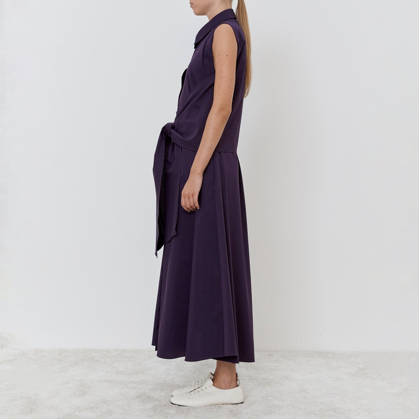 Sleeveless Shirt Dress in Eggplant
