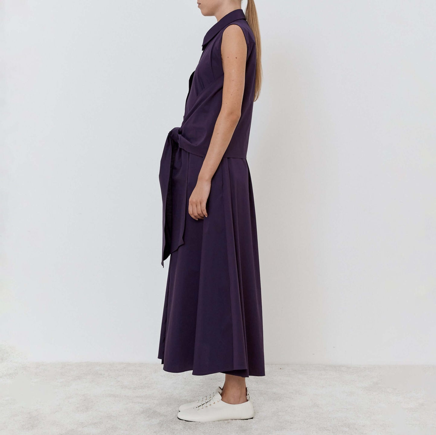 Sleeveless Shirt Dress in Eggplant