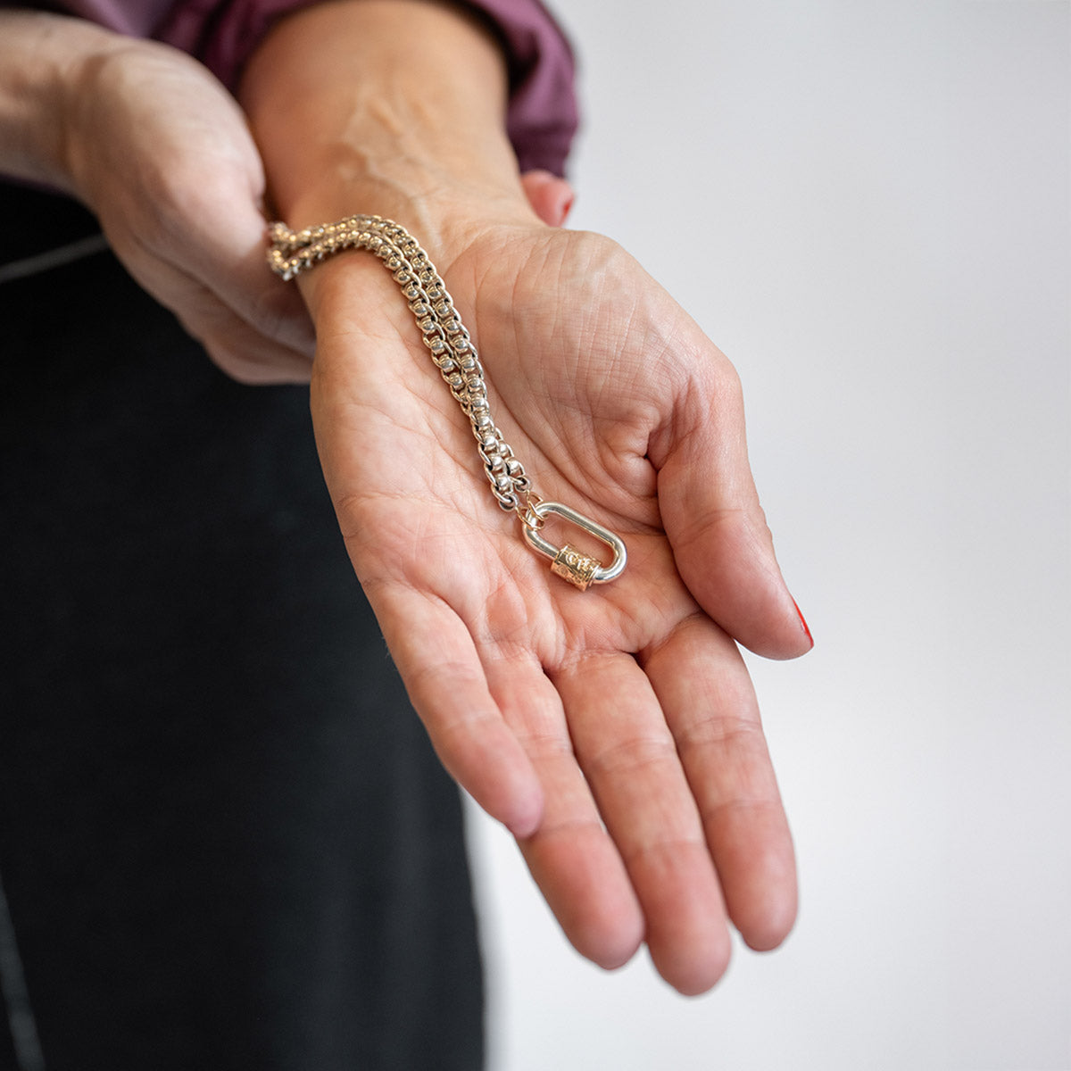 Iowa Chubby Medium Embossed Lock