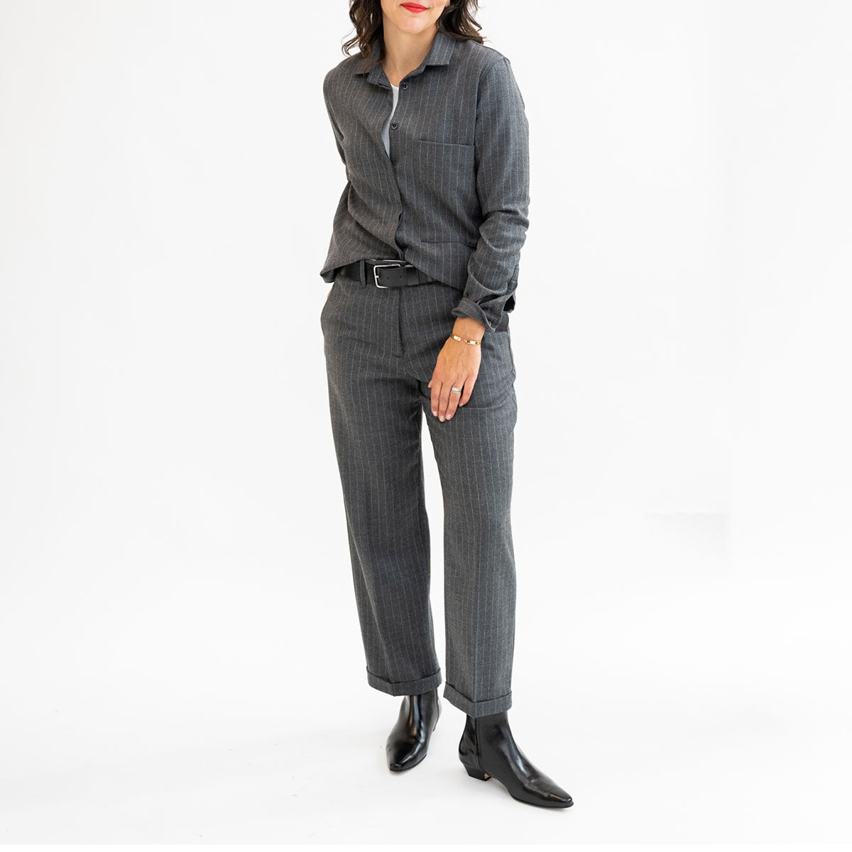Handly Shirt in Grey Pinstripe