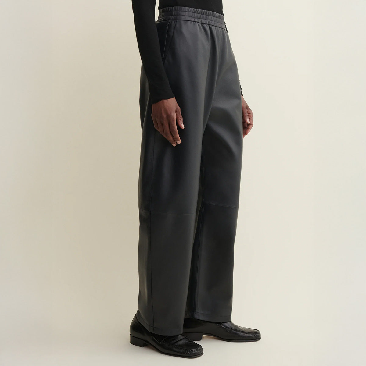 Noa Leather Pant in Night