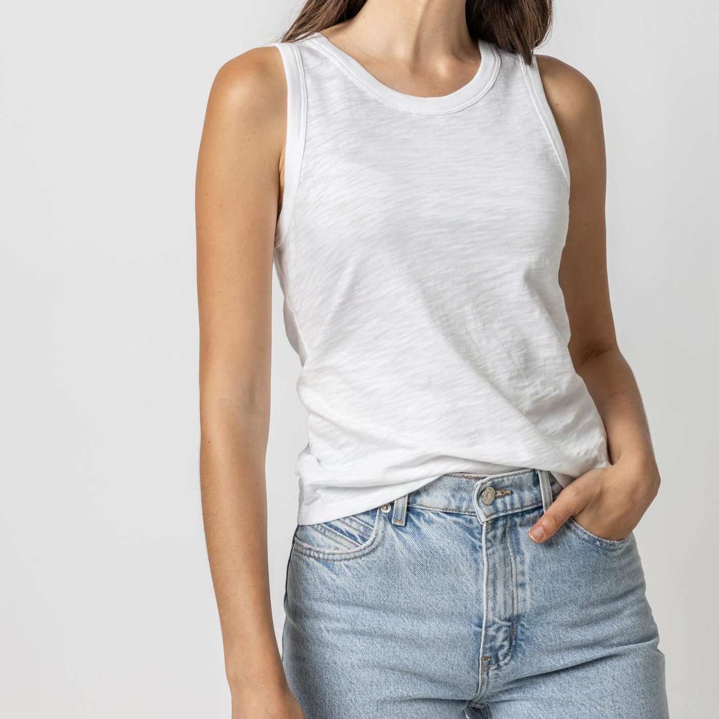 Crew Neck Slub Tank in in White
