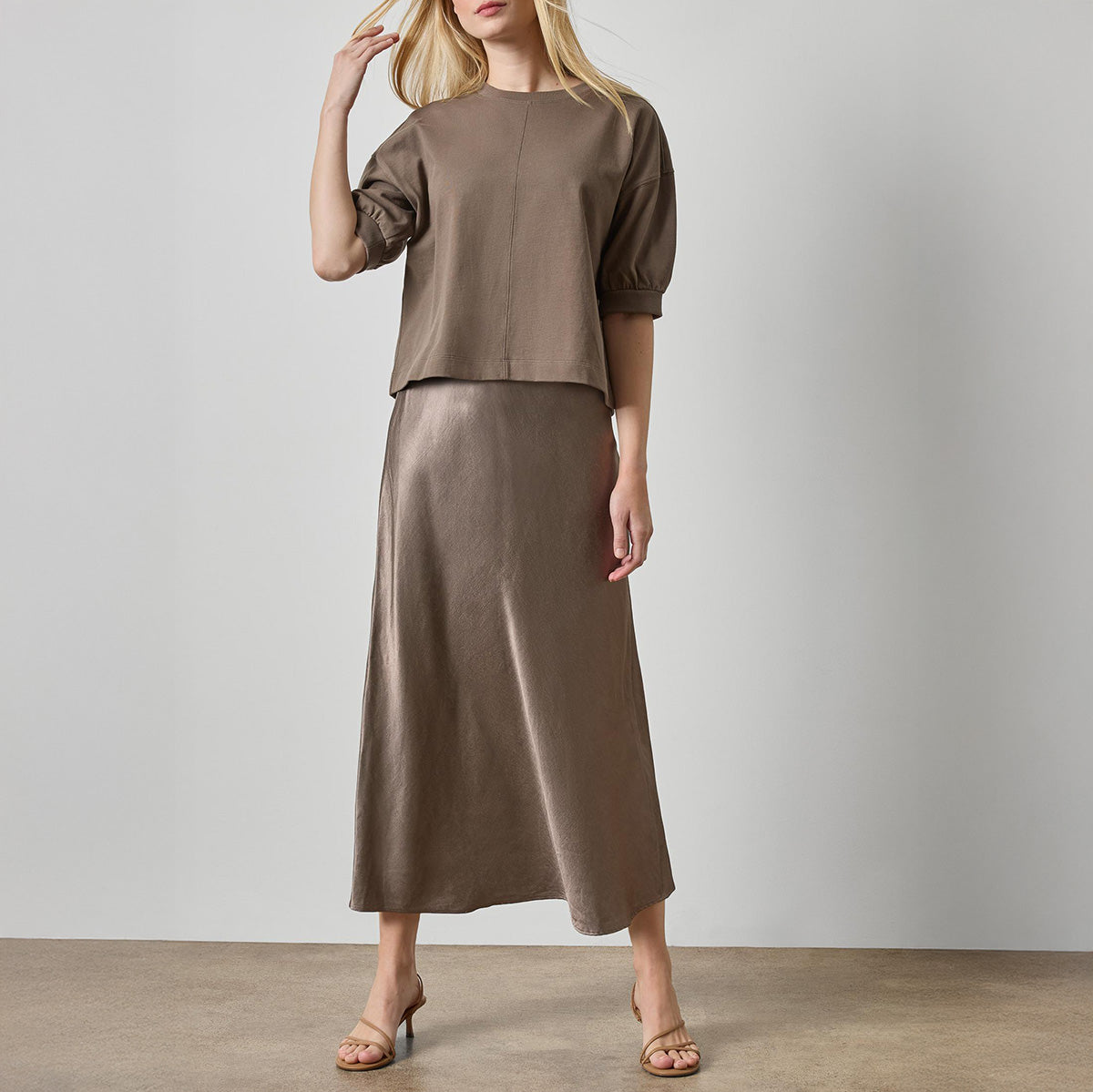 Slub Bias Skirt in Shiitake