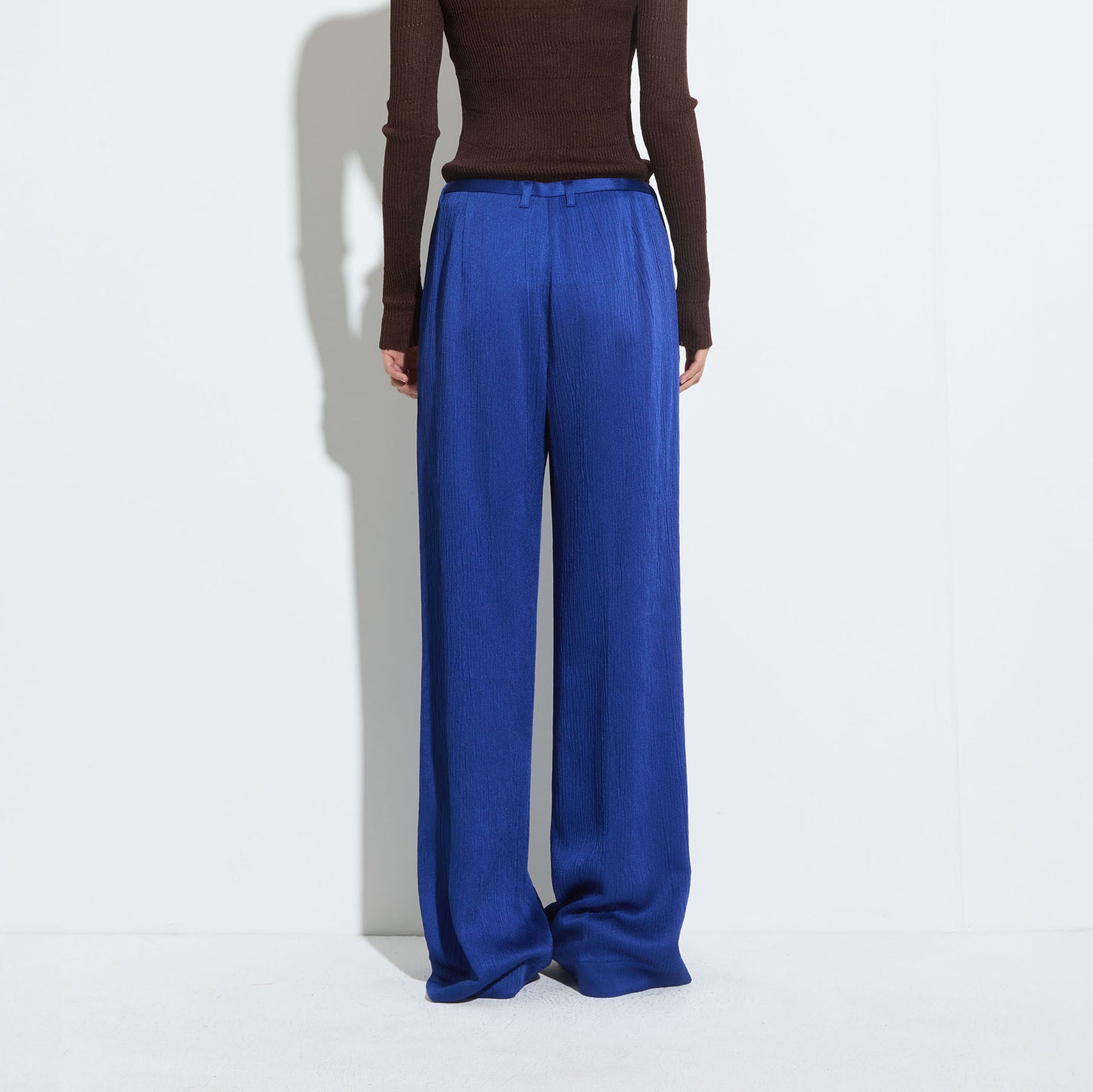 Pamir Straight Leg Trouser in Midnight