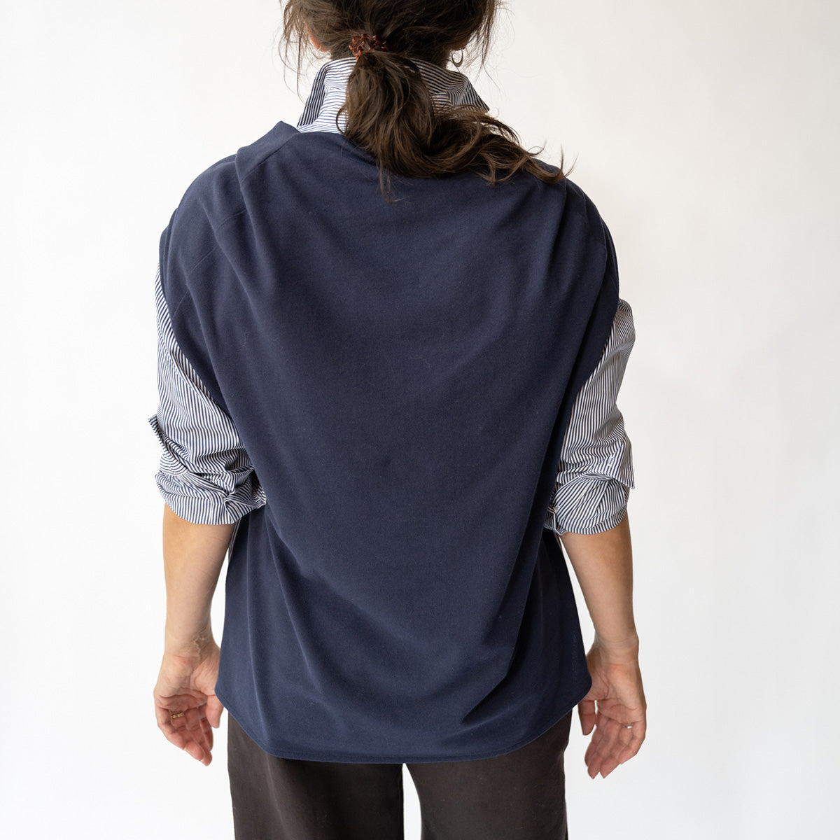 The Sloane Shirt in Navy Multi