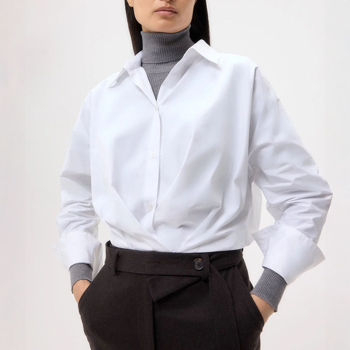 Taken Top in Super Compact Poplin
