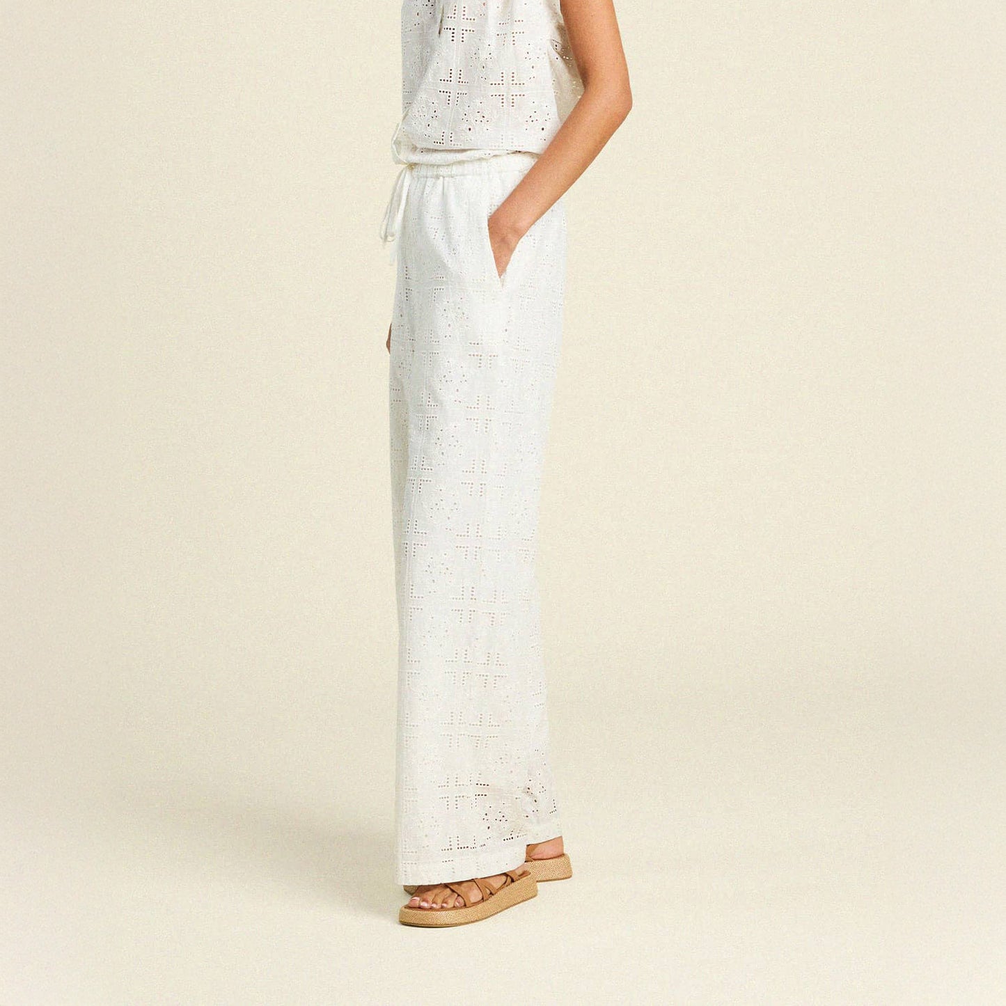 Vera Pant in Handkerchief Eyelet