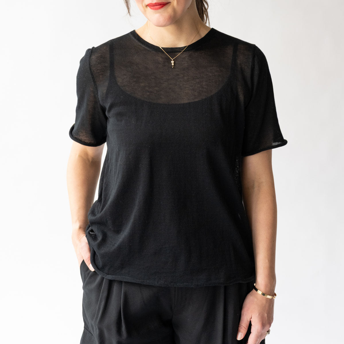 Veil Tee in Black