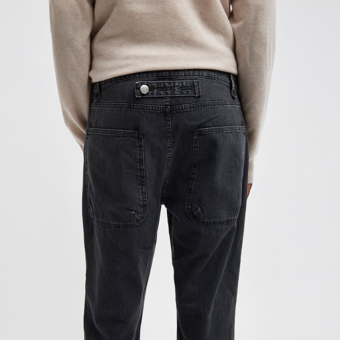 Slouchy, relaxed-fit jean with a straight leg Japanese mid-weight denim: 100% cotton Waist measurement: 32.5" (size 27) T000MO3404