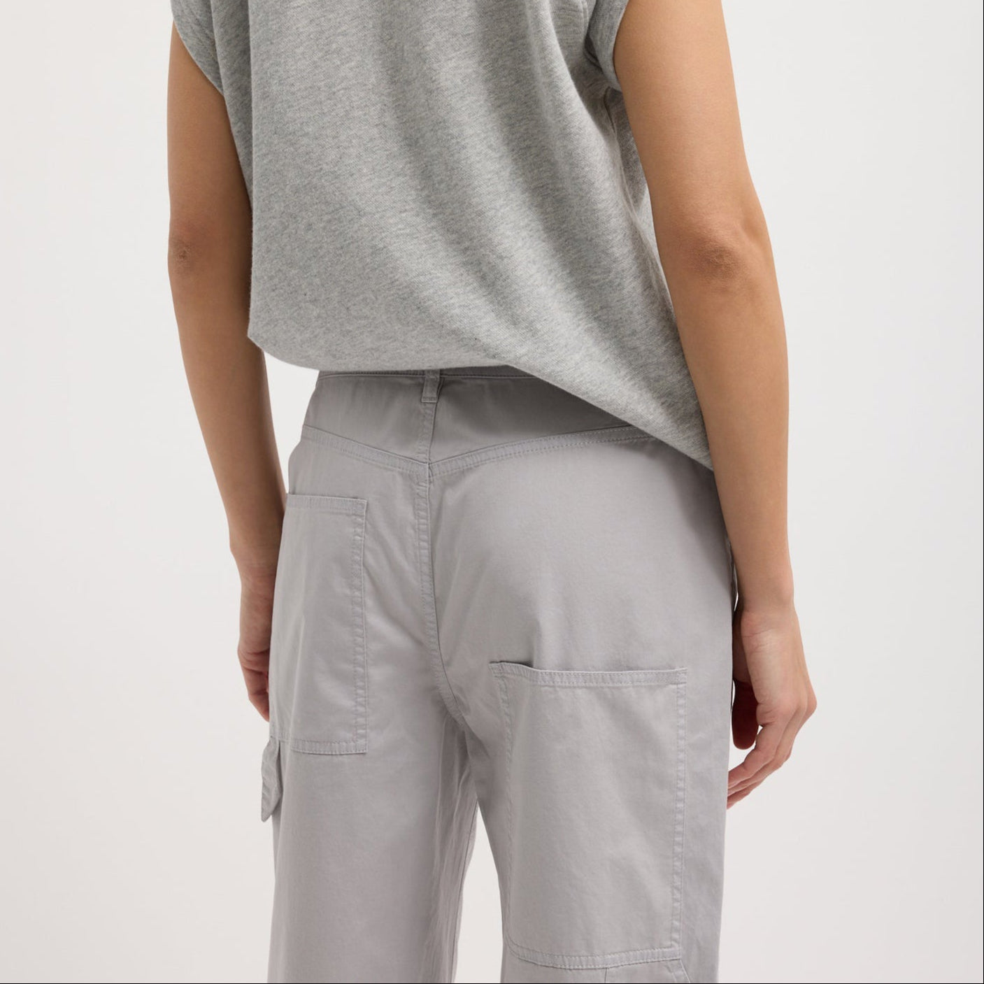 Cropped Slouchy Cargo Pant in Grey