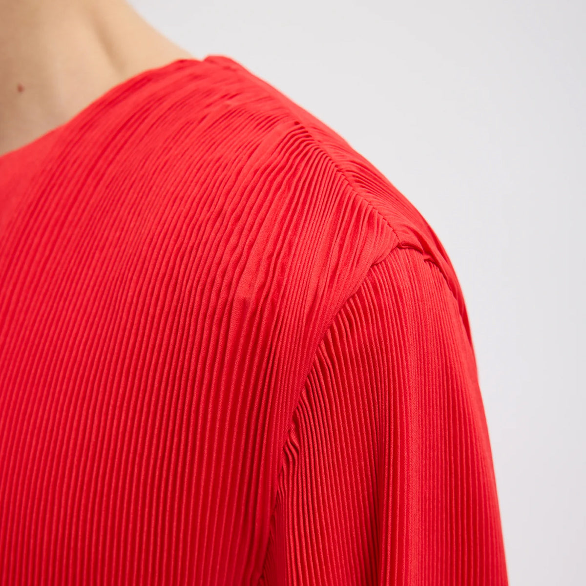 Plisse Midi Dress in Red